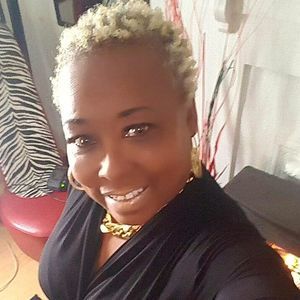 Meet your Posher, Robin